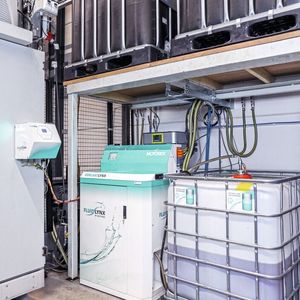 L'équipe Motorex a accompagné l'entreprise néerlandaise Promatrix à mettre en place l'utilisation de FLUIDLYNX sur six machines-outils, puis douze. (Source :  Motorex AG)