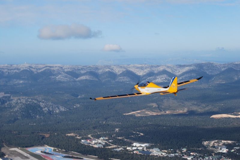 Kooperation von SolarWorld und PC Aero: Solar-Ultraleichtflugzeug e-One (e-one)