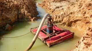 Wasserpumpe im Heavy-Duty-Einsatz (Tsurumi)