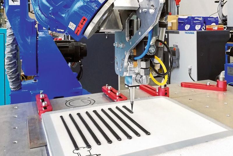 Der Ein-Komponenten-Schaum (FIPFG) Penguin Foam von Sunstar Engineering überzeugt durch seine technischen Eigenschaften sowie geringes Gewicht. (Sunstar Engineering)