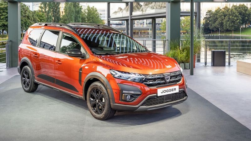 Platz eins bei den Großraum-Vans im Juni 2023: der Dacia Jogger mit 2.472 Neuzulassungen. (Bild: Renault Deutschland)