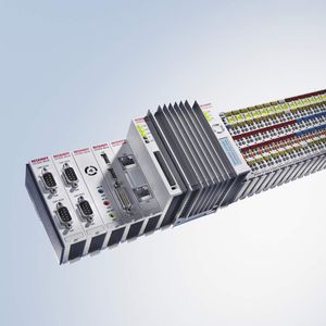 Der Beckhoff Embedded-PC CX1020 ist die Basis der PC-Steuerung im Turm