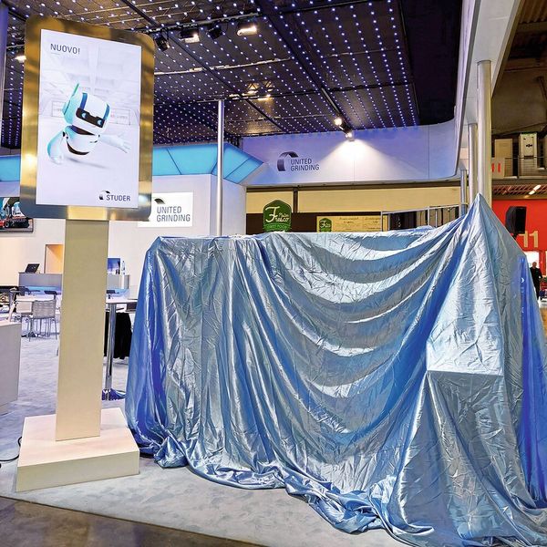 Auf der Bimu in Mailand hat Studer die neue Universal-Innenrundschleifmaschine S100 zum ersten Mal der Öffentlichkeit vorgestellt. (Bild: Studer)