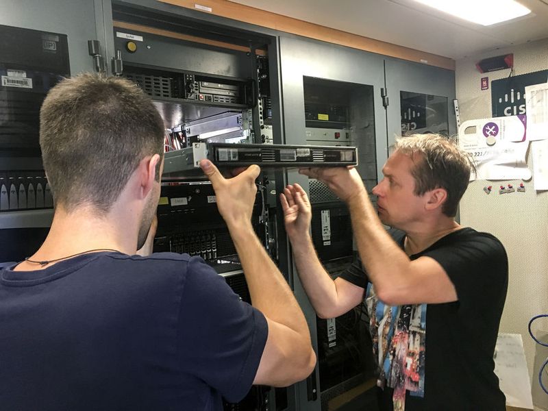 Mit ihrem 19-Zoll-Format sind die Silent Brick Drives einfach zu installieren. (Fast LTA)