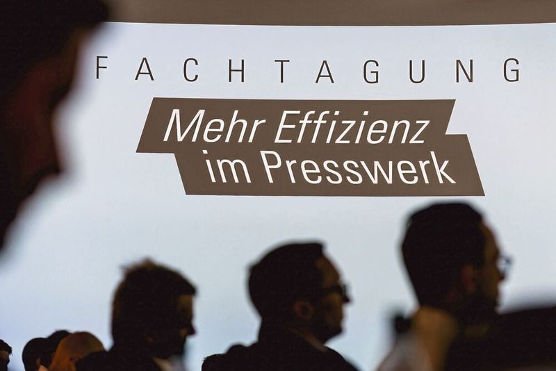 Impressionen der Fachtagung „Mehr Effizienz im Presswerk“ 2025 in Würzburg. (Bild: Stefan Bausewein)