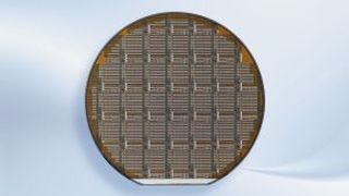 Bild 2: Ein prozessierter 150-mm-Wafer in einer GaN-auf-Silizium-Technologie (Bild: Infineon Austria)