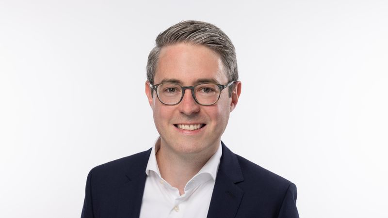 Dr. Andreas Henig: "Mehr Wind- und Sonnenenergie bedeuten aber, dass wir intelligenter mit der erzeugten Energie umgehen müssen, wenn verfügbare Netzkapazitäten ausgeschöpft sind."(Bild:  Dr. Andreas Henig)