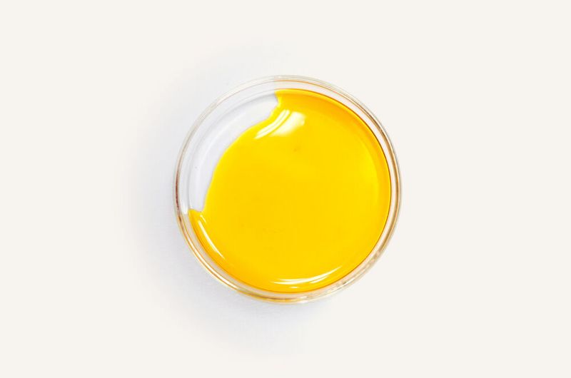 Traceless ist für eine Vielzahl von Produkten geeignet, die leicht in die Umwelt gelangen können - von Verpackungen über Einwegartikel bis hin zu Produkten mit hohem Abrieb. (Bild: traceless)