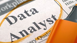 Im Zuge der Digitalisierung sind Fachkräfte zur Datenanalyse gefragter denn je. (© tashatuvango - stock.adobe.com)