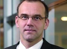 Dr. Hannes Zipse, Vertriebsleiter der Gebr. Heller Maschinenfabrik GmbH, Nürtingen: „Zu den wichtigsten Trends gehört die Verkürzung der Prozesskette in der Bearbeitung.“ Bild: Heller (Archiv: Vogel Business Media)