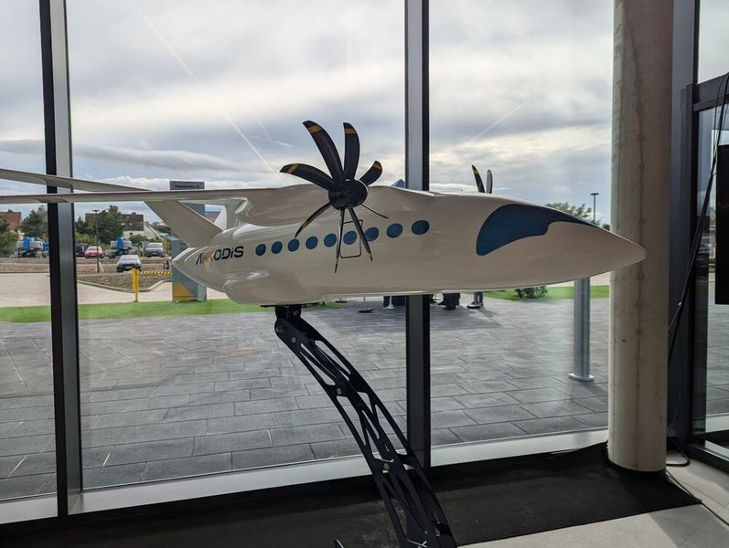 Feierte im Juni 2024 auf der ILA in Berlin seine Premiere: Die Konzeptstudie Green&Fly für ein Regionalflugzeug (CS25). Damit will das Unternehmen einen Ansatz für nachhaltige, digitale Flugzeuge bieten.  (Bild: Stefanie Eckardt)