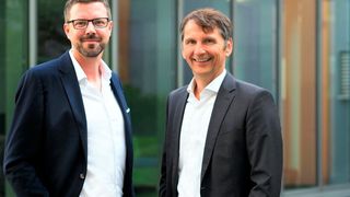 Torben Posert (l.) und Markus Meurer leiten beim Wiesbadener Bildverarbeitungs-Spezialisten Vitronic künftig die Geschickte der Business Unit Automation. (Vitronic)