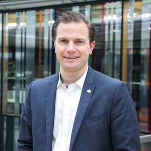 „Das AMB Technologieforum bietet gute Gründe im September nach Stuttgart zu kommen.“ Gunnar Mey, Messe Stuttgart   (Bild:  Messe Stuttgart)