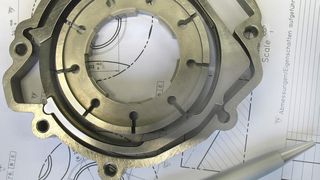 Einbaufertig:  Pulvermetallurgisch erzeugte Bauteile können oft ohne Nacharbeit direkt verbaut werden.   Bild: Klaus Vollrath (Archiv: Vogel Business Media)