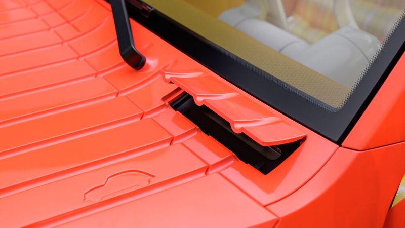Die Lüftungsklappen unter der Frontscheibe lassen sich mechanisch öffnen und schließen. (Bild: Citroën)