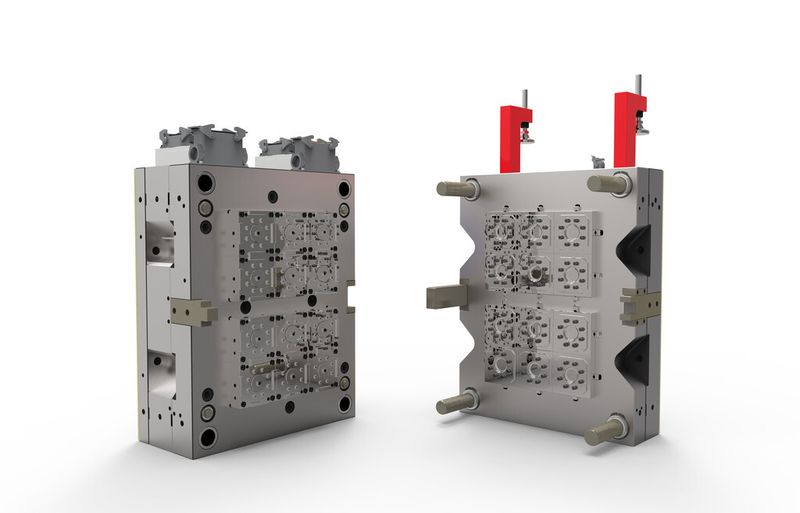 the company presented its solution, which combines process-safe pharmaceutical technology with a 96-cavity high-speed injection mold. (Source: Braunform)