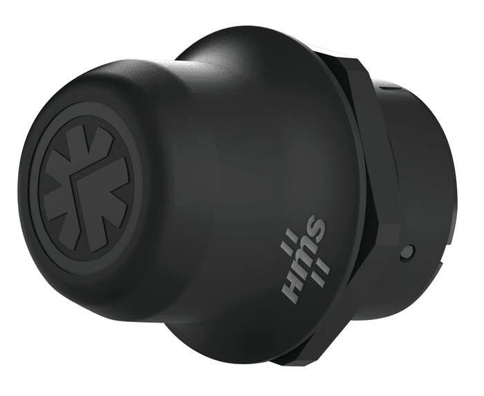 Der neue Anybus Wireless Bolt der HMS Industrial Networks GmbH ist ein kompaktes Funk-Gateway, das mit seiner innovativen Bauform und der integrierten Antenne für den Einsatz direkt an der Maschine konzipiert ist. Unterstützt werden WLAN (2,4 oder 5 GHz) und Bluetooth. Maschinen können über den Wireless Bolt per Tablet oder Smartphone konfiguriert, parametriert und bedient werden. Das neue Funk-Gateway von HMS macht damit neue Bedienkonzepte im Umfeld von Industrie 4.0 wie z. B. Bring Your Own Device (BYOD) möglich. Bei Verwendung als Access Point stellt der Anybus Wireless Bolt einen drahtlosen Zugang zum Steuerungsnetzwerk her. So können Maschinen per Tablet oder Smartphone konfiguriert, parametriert und bedient werden. Auch der aktuelle Betriebszustand der Maschine, Produktionsstückzahlen oder Diagnosedaten können per Funk abgefragt werden. Damit wird das Konzept „Bring Your Own Device“ (BYOD) Realität. Insbesondere bei verketteten Systemen wie Druck- oder Verpackungsmaschinen ist der Wireless Bolt eine kostengünstige Alternative zu fest installierten HMIs. Der Anybus Wireless Bolt hat ein robustes Design mit IP67-Gehäuse. Die Reichweite der Funkverbindung beträgt bis zu 100 m. Die Anbindung an die Maschinensteuerung erfolgt per Ethernet. (Halle 4 / 4-204)  (Bild: HMS)