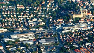 Schuler benötigt einen Teil seines Betriebsgeländes in Weingarten nicht mehr. (Schuler)