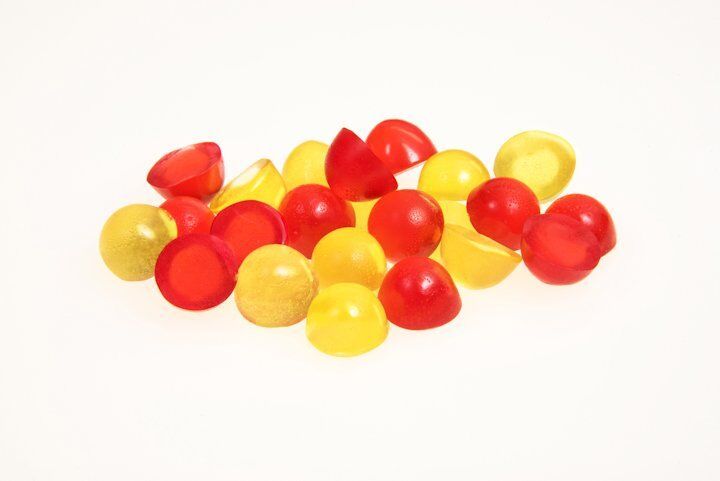 Beschichtete nutrazeutische Gummibonbons (Bild: Baker Perkins)