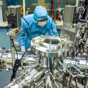 Csiro's clean lab for engineering prototype quantum batteries(Source:  Csiro)