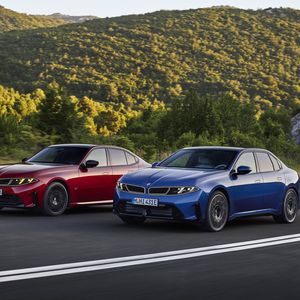 Neben dem konventionellen Modell gibt es den elektrischen i3 (rechts).(Bild:  BMW)