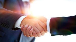 The five Singapore companies will collaborate with Chiyoda and Mitsubishi to evaluate the technical and commercial feasibility of hydrogen usage. (Deposit Photos )