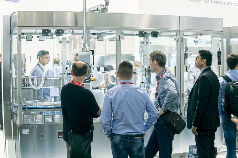 Messeauftritt zur Achema: Steriline bringt in der aseptischen Fertigung Robotertechnik und Containment zusammen. (Steriline)