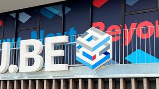 Das neue Innovations- und Kundenzentrum von Bosch Rexroth soll mit seiner Modellfabrik zeigen, was schon möglich ist und bald möglich sein wird – getreu dem Rexroth-Motto „now. next. beyond.“. (Stefanie Michel)