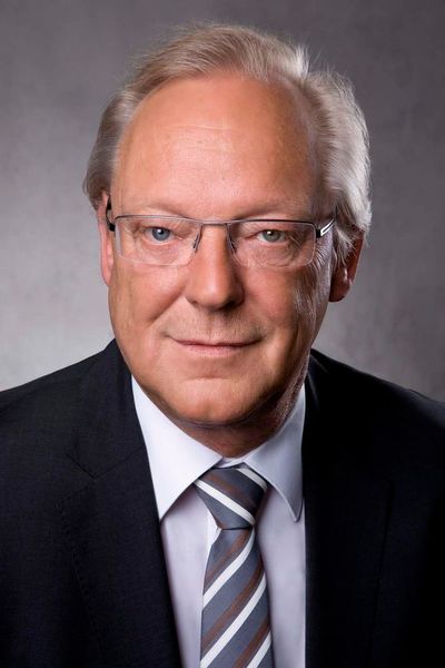 „Mit Ausnahme des Erstausrüstungsgeschäfts und der negativen Entwicklung in der Öl- und Gasförderindustrie ist das Umsatzwachstum derzeit zufriedenstellend.“ Hans-Jürgen Büchner, Geschäftsführer der Iscar Germany GmbH. (Iscar)