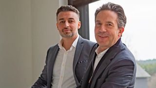 Can Güntuncer, Executive Vice President Mobile (links) und Jörg Herweck, Vorstand (rechts). (Bild: Herweck)