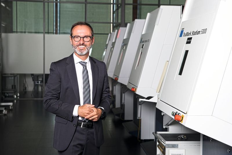 „Es ist äußerst anspruchsvoll neue Laserbeschriftungstechnologien und Laserprozessinnovationen im Bereich der Medizintechnik in bereits validierte Prozesse zu platzieren, respektive zu integrieren“, Remo Tanneberger, Vertrieb Laser Division, Trumpf Schweiz AG. (KELLERMEDIA)