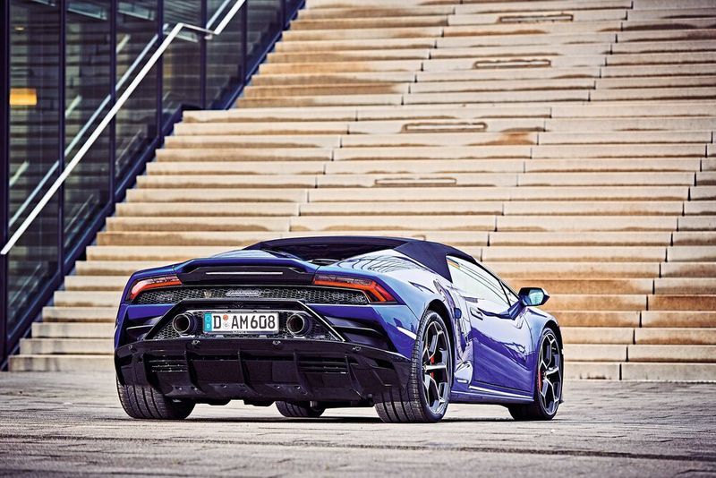 Das Huracan-Cabrio geht bei 241.000 Euro los. (Automobili Lamborghini)