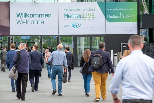 Noch bis zum 25. Mai strömen die Besucher zur Medtec Live with T4M auf das Messegelände in Nürnberg. Noch bis zum 25. Mai strömen die Besucher zur Medtec Live with T4M auf das Messegelände in Nürnberg.
