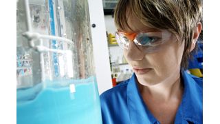 Auf der Suche nach neuen Katalysatoren: BASF beteiligt sich an Projekten zur biokatalytischen Aminsynthese und zum Einsatz von Enzymen für die Herstellung funktioneller Biopolymere.  (Bild: BASF)