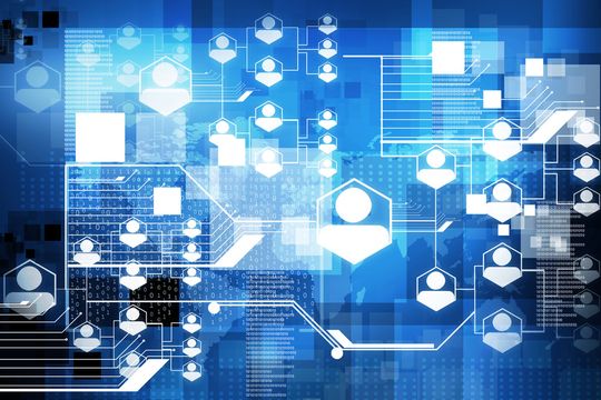 Im internen Netzwerk lassen sich die Server ohne Weiteres betreiben. (Bild:  © bluebay2014 - Fotolia)