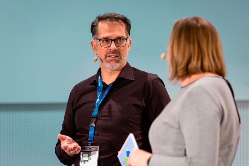 Michael Aechtler, Geschäftsführer von Corporate Startup Programme, gab branchenübergreifend Input zum Innovationsmanagement in Unternehmen. (Bild: Stefan Bausewein)