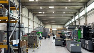 Syntech Plastics hat Plan B Engineering übernommen. Im Bild: Ein Blick in die Produktionshalle von Plan B. (Plan B Engineering)