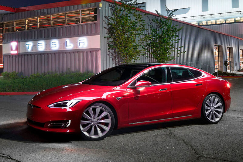 Platz 6: Tesla Model S, 2.241 Neuzulassungen. (Tesla)