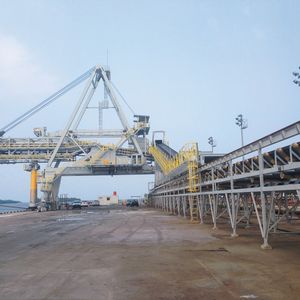 Seit der Inbetriebnahme im September 2015 bewährt sich das RSC-System im
Hafen von Pupuk Kaltim auf der Insel Borneo.