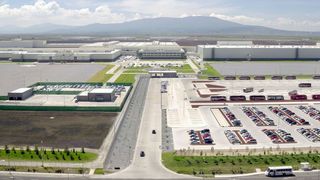 Neues Werk, neues Auto, neue Mitarbeiter, neue Zulieferer: Ab sofort rollt im mexikanischen San José Chiapa der neue Audi Q5 vom Band. (Audi/Mao Carrera)