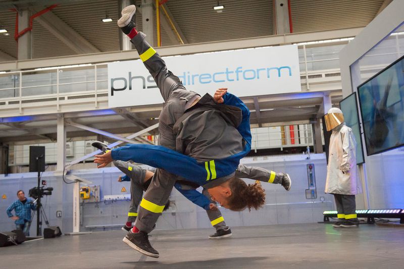 ... ergänzte den Festakt zur Inbetriebnahme der weltweit ersten Phs-Directform-Anlage. (Voestalpine/Iingo Folie)
