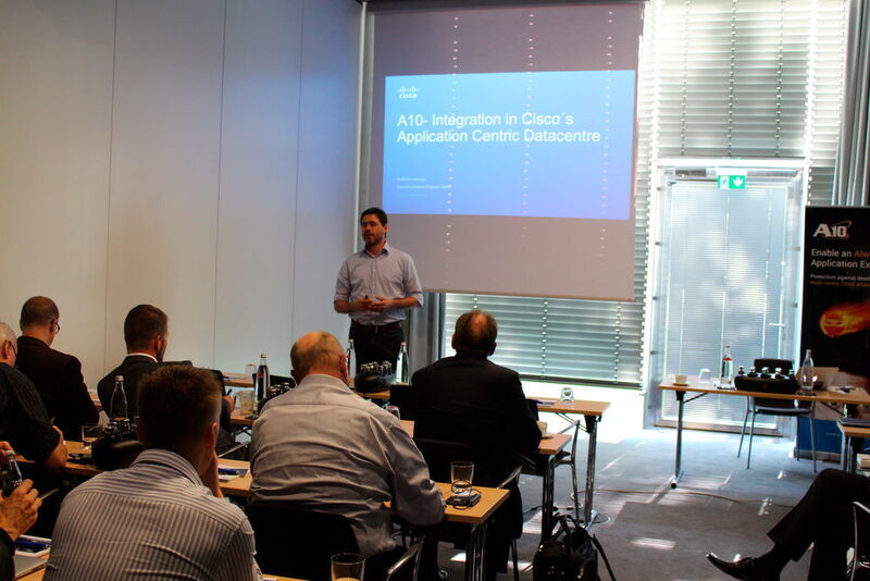 Stefan Dürnberger hielt einen Vortrag über das „Application Centric Datacentre“ von Cisco. (A10 Networks)