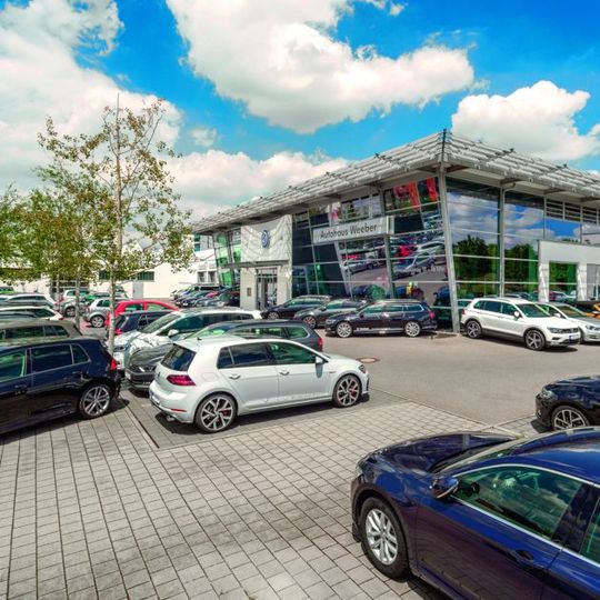 Das Autohaus Weeber in Weil der Stadt will den Umgang mit Leads auf einen neuen Level heben.(Bild:  Oswald-Fotodesign)