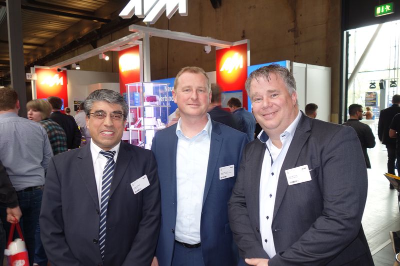 (v. l.) Ayhan Güzel, Büroring, Alexander Thorn und Patrick Pauly, Pauly Büromaschinen. (Bild: IT-BUSINESS)