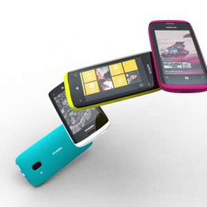 Frühestens Ende 2011, wahrscheinlich aber erst im Laufe des Jahres 2012 kann Nokia Handys und Smartphones mit Windows Phone 7 liefern ...