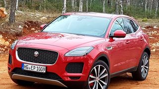 Der neue Jaguar E-Pace steht seit Januar bei den deutschen Händlern. (Mauritz/»kfz-betrieb«)