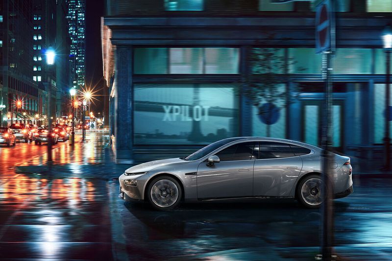 Die Türgriffe sind versenkt. (Bild: Xpeng)