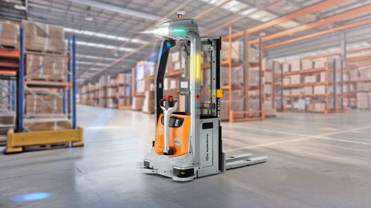 Gerade bei fahrerlosen Transportfahrzeugen (FTF) wie diesem hier vom Hamburger Premiumhersteller Still ist es wichtig, dessen Signale richtig zu erkennen und zu verstehen.(Bild:  Still)