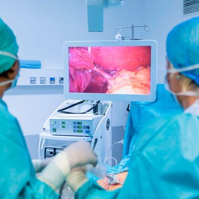 Können Patienten anhand endoskopischer Bilder re-identifiziert werden? Das ist eine der Fragen, die der Leitfaden von DGIM und HBDI beantwortet.  (Bild: © s4svisuals - stock.adobe.com)