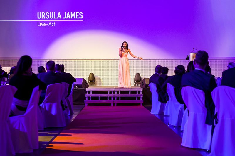 Impressionen des Gala-Abends zur Verleihung des „Best of Industry“-Awards Mitte Februar in Würzburg. (Stefan Bausewein)